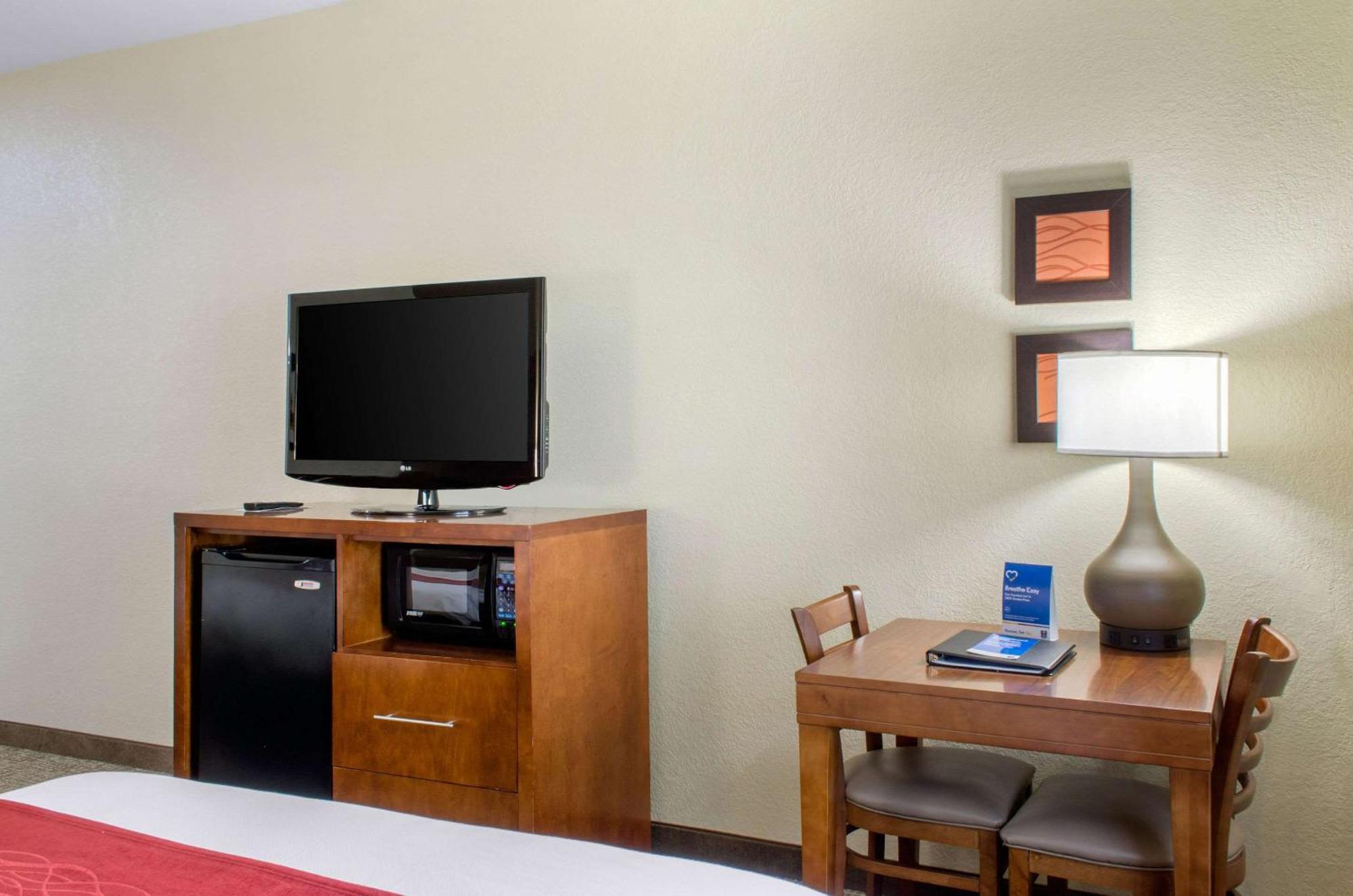 Comfort Inn & Suites Covington - Mandeville Exterior foto