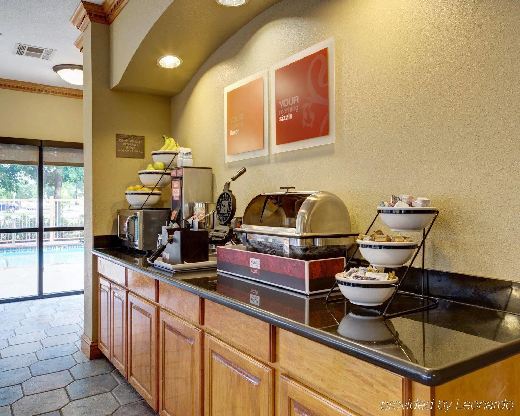 Comfort Inn & Suites Covington - Mandeville Exterior foto